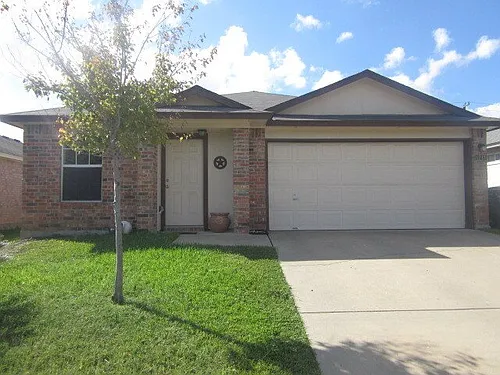 1213 Fox Creek Dr Photo 1