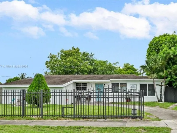 18930 NW 43rd Ave, Miami Gardens, FL 33055