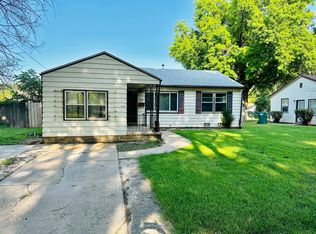 1726 S Green Acres Dr, Wichita, KS 67218