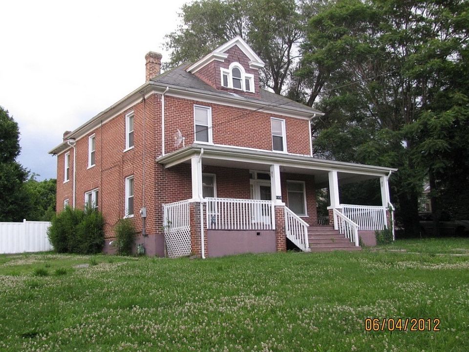 1st image of 1450 Lafayette Blvd NW
