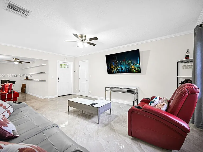 2528 SW Natura Blvd — Photo 4