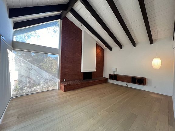 4th image of 2161 Camorilla Dr