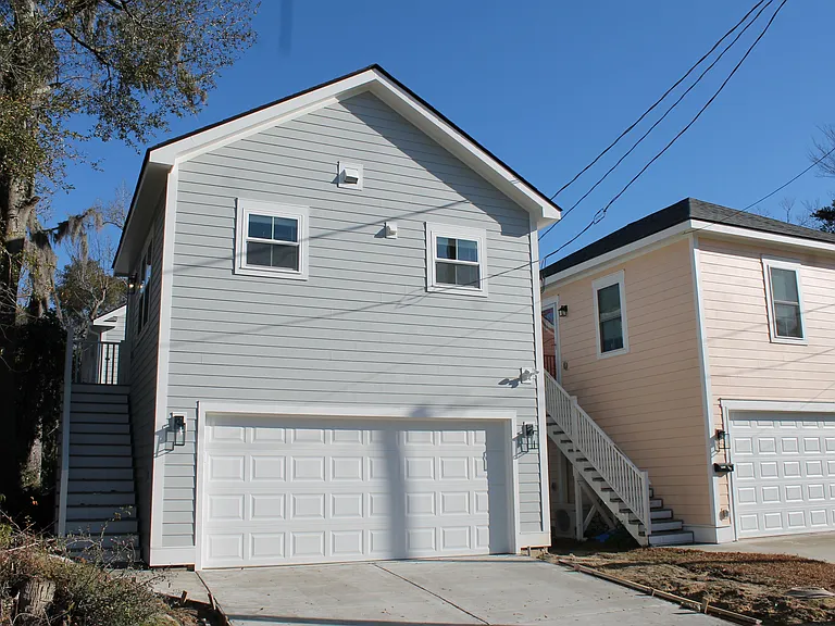 1207 E 33rd St #A — Photo 11
