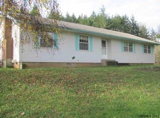 35212 Lillian Dr, Philomath, OR 97370