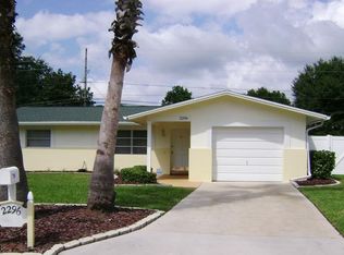 2296 Manor Ct, Clearwater, FL 33763