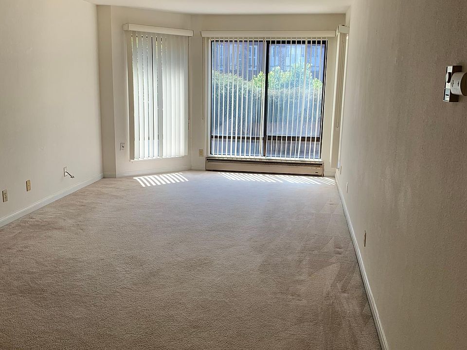 1st image of 223 25th Ave #4