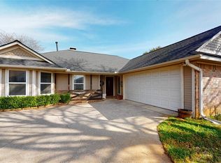 689 Savanna Dr, Highland Village, TX 75077