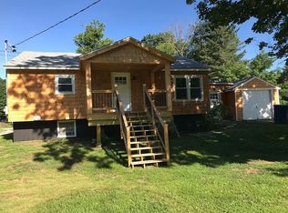 45 East St, Huntington, VT 05462