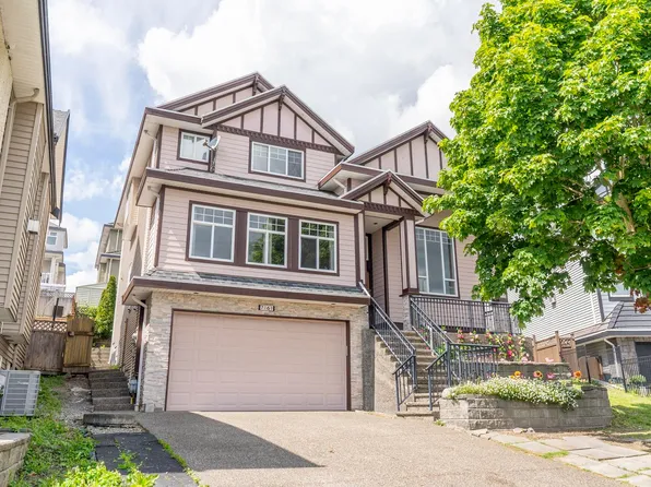 7161 151st St, Surrey, BC V3S 7Y8