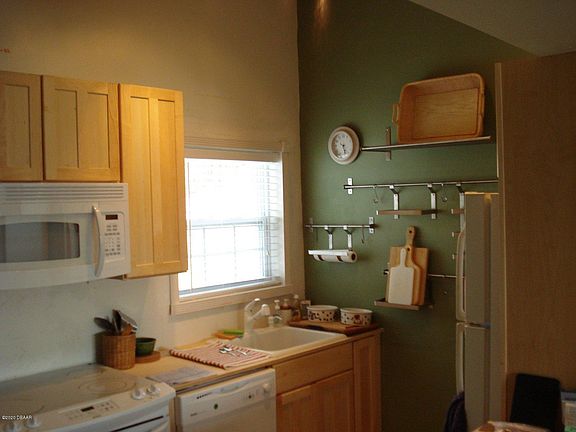 4th image of 3251 La Paloma Ave