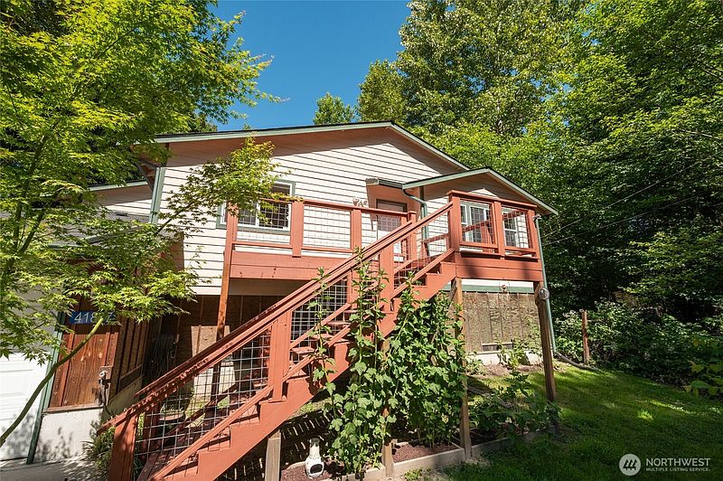 3rd image of 41887 Cape Horn Drive