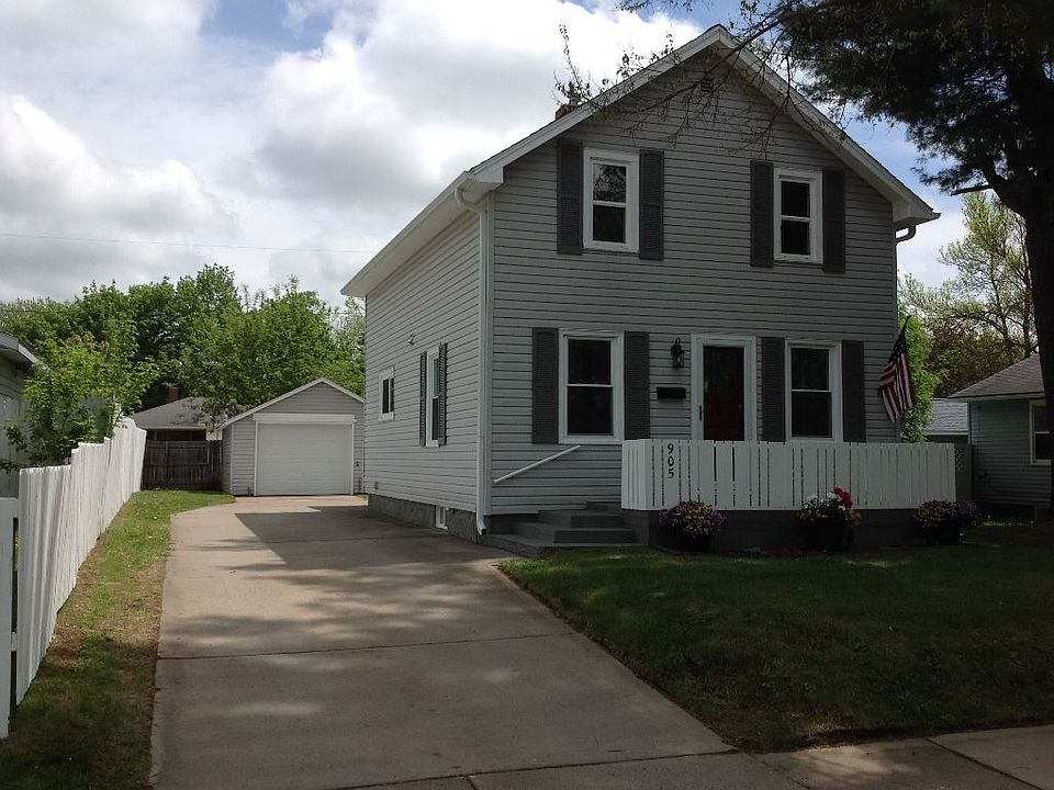 1st image of 905 N 9th Ave