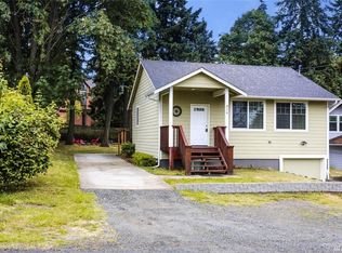 316 NE 117th St, Seattle, WA 98125