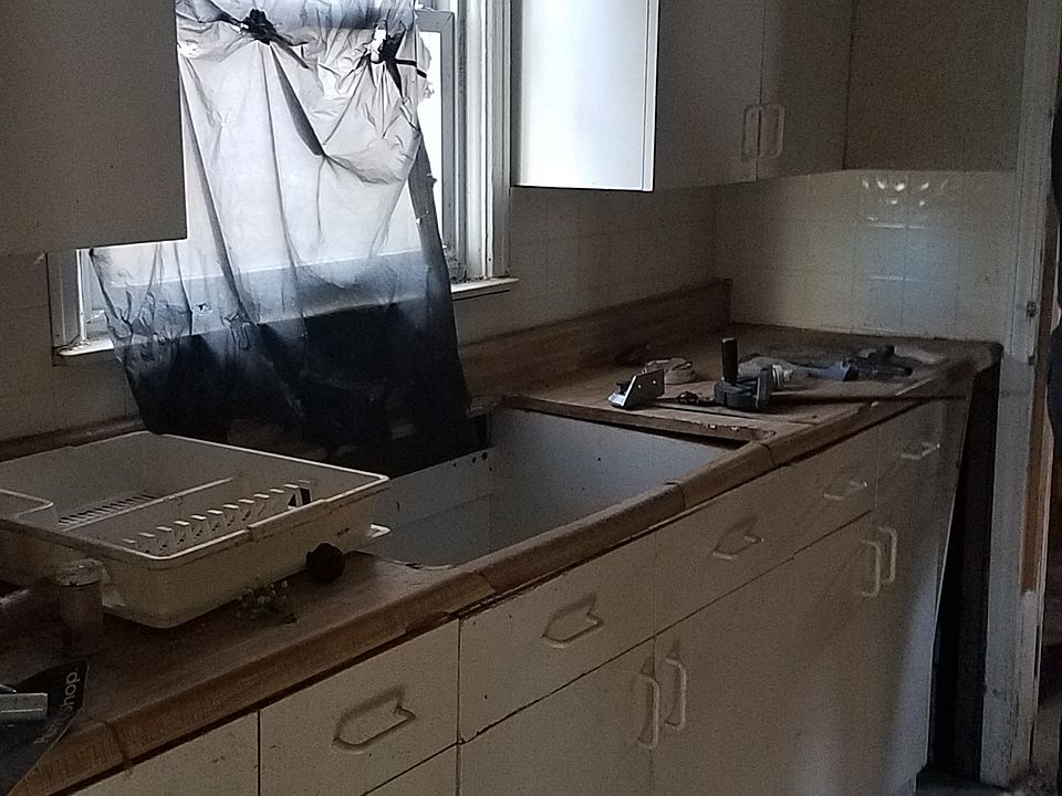 2nd image of 19963 Winston St