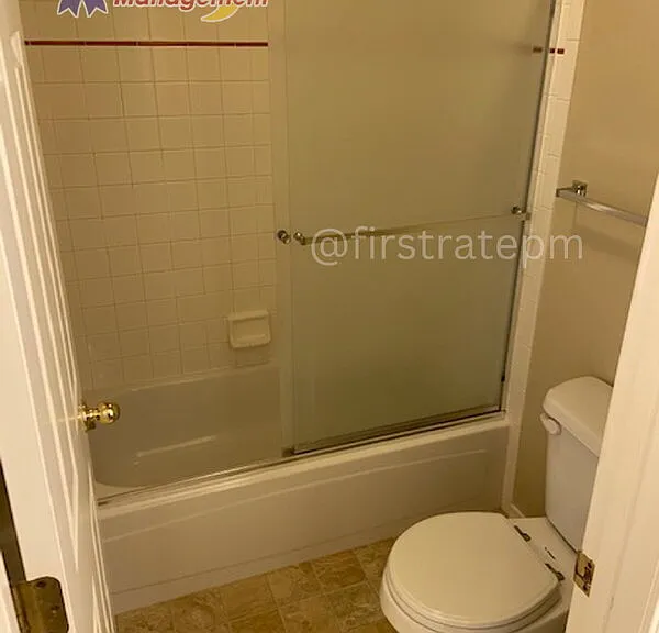 2063 E Lochmeadow Ct — Photo 8
