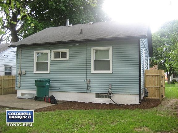 4th image of 406 Park Dr
