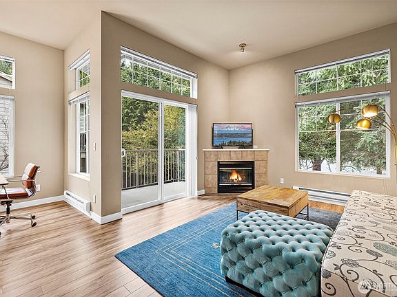 5th image of 15325 SE 155th Place #E2