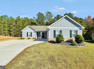 129 Magnolia Trl, Milner, GA 30257