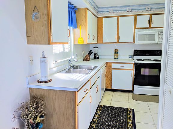 5th image of 3180 Ocean Shore Blvd APT 207
