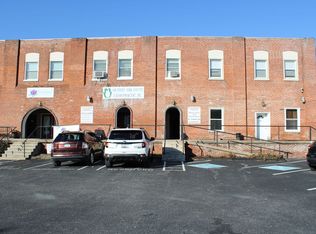 46 N Water St, Spring Grove, PA 17362