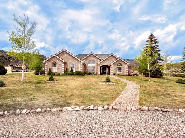 7343 N Sawtooth Cove Rd, Vernal, UT 84078