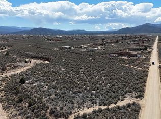 85 Vista Linda Rd, Ranchos De Taos, NM 87557