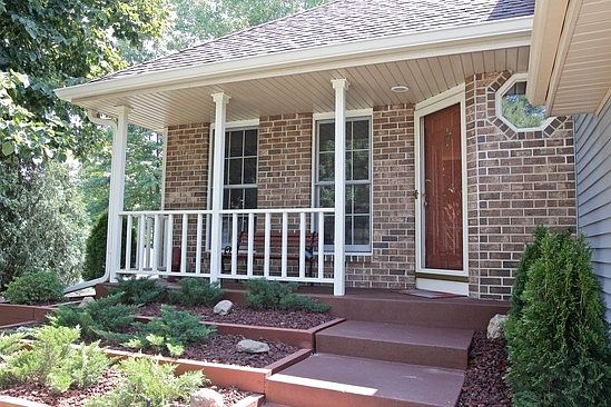 1st image of 8779 Knollwood Dr
