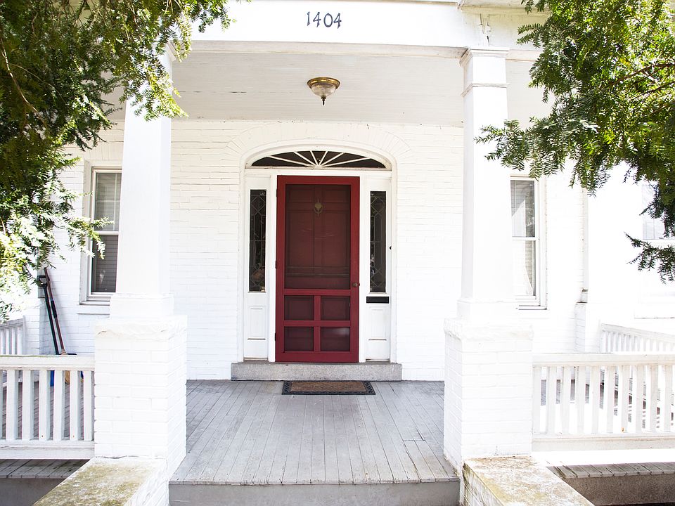 1st image of 1404 Oak Hill Ave