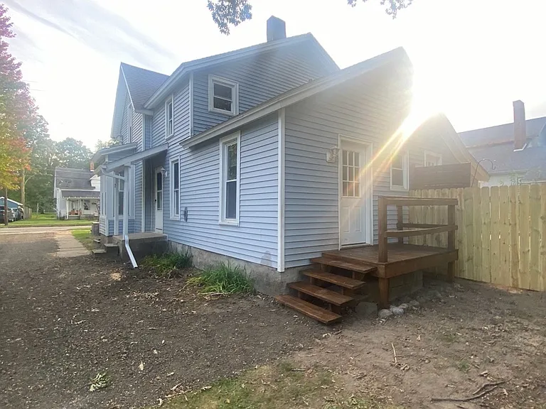 320 W Henry St #2 — Photo 13