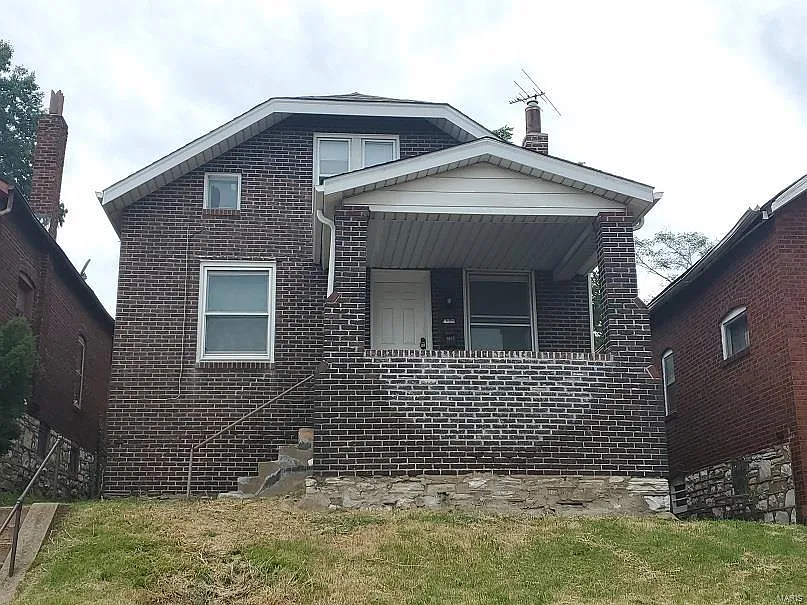 4311 Gravois Ave photo 1