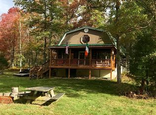 620 Peacock Trl, Beech Creek, PA 16822