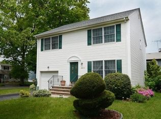 402 Lafayette Ave, Kenilworth, NJ 07033