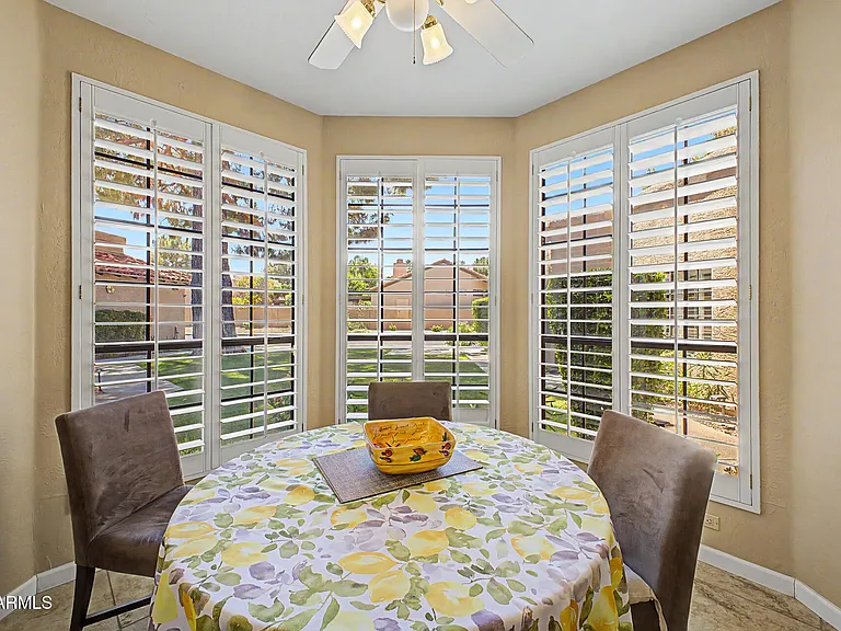 4106 E Sunnyside Dr — Photo 11