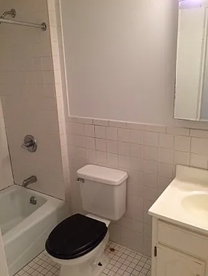 Rented by Eric Goodman Realty Corp | media 11