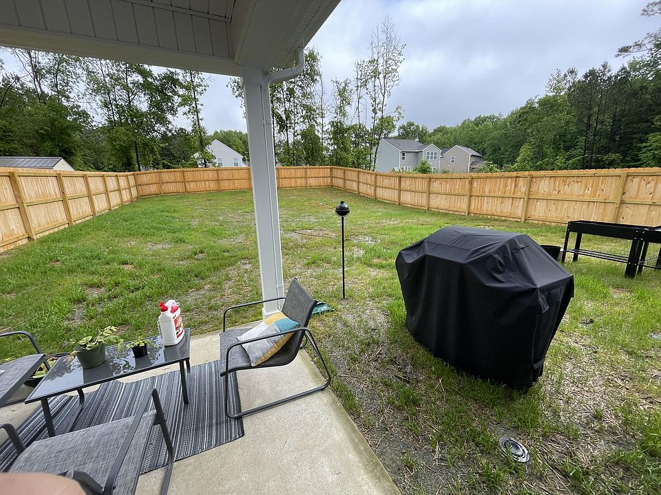 2nd image of 325 Whetstone Dr