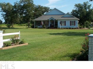 580 High Bluff Cir, Metter, GA 30439