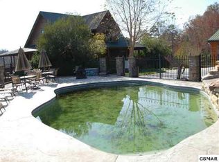 3533 Bear Pen Gap Rd, Pigeon Forge, TN 37876