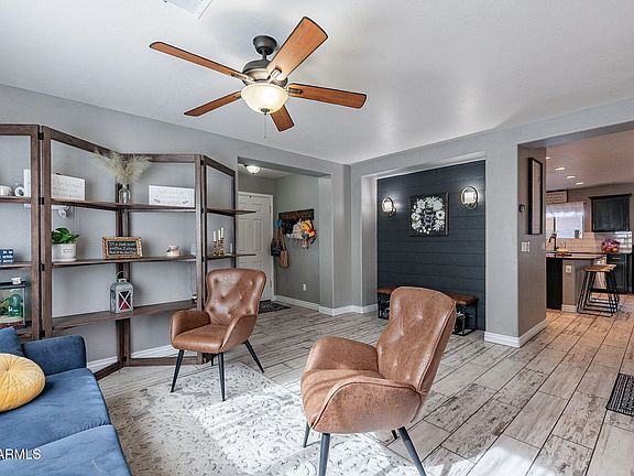 4th image of 4541 W FEDERAL Way