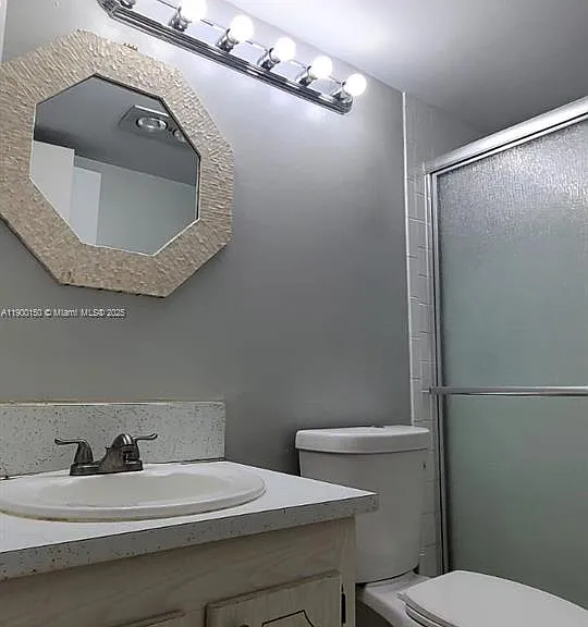 92 Berkshire E #92-D — Photo 22
