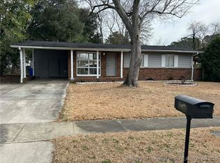 807 Berwick Dr, Fayetteville, NC 28314