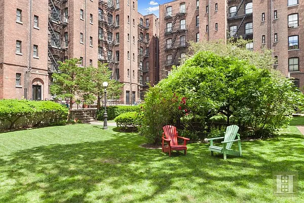Rented by Halstead Real Estate | media 24