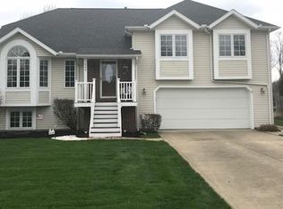 545 Goosepond Rd, Newark, OH 43055