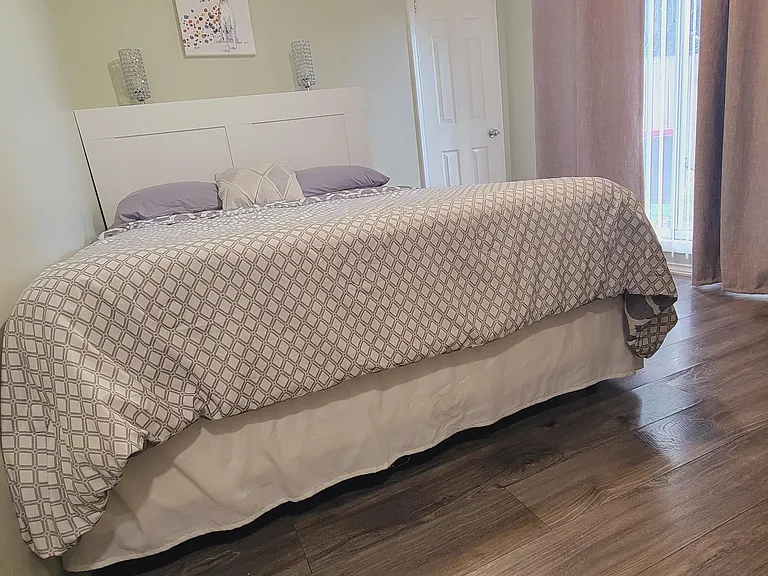 2709 N Bell Ave #2 — Photo 8