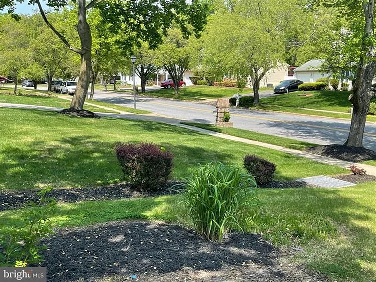 13301 Coldwater Dr — Photo 3