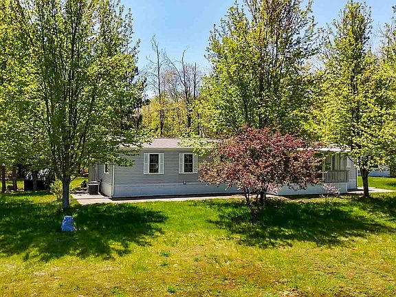 2nd image of 1094 Blamer Rd