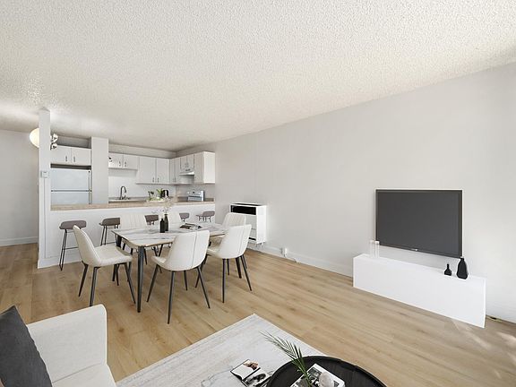 4th image of 325 Rowland Blvd #1B-1Ba-905Sqft