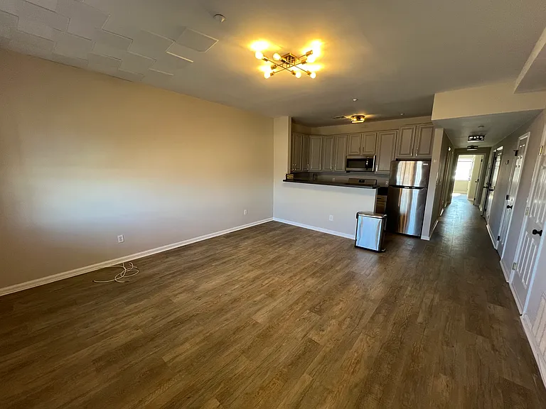 127 Main St #3S — Photo 1