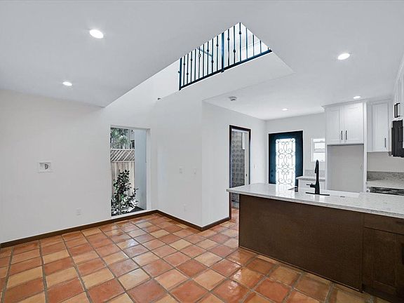 2nd image of 6411 Waring Ave