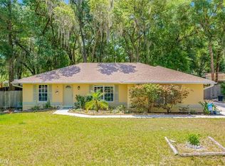 890 Greenwood Ave, Orange City, FL 32763