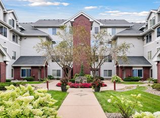 7500 Edinborough Way APT 3115, Edina, MN 55435